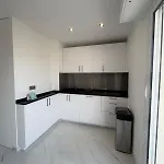 2 2 Terrasses Διαμέρισμα *