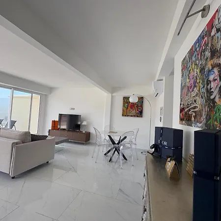 2 2 Terrasses Daire Cannes